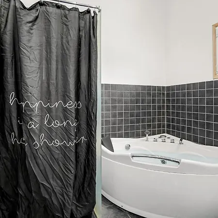 Gorgeous Home In Sjolund With Wifi *
