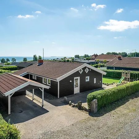 Gorgeous In Sjolund With Wifi Holiday home