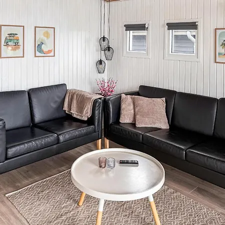Gorgeous Home In Sjolund With Wifi *